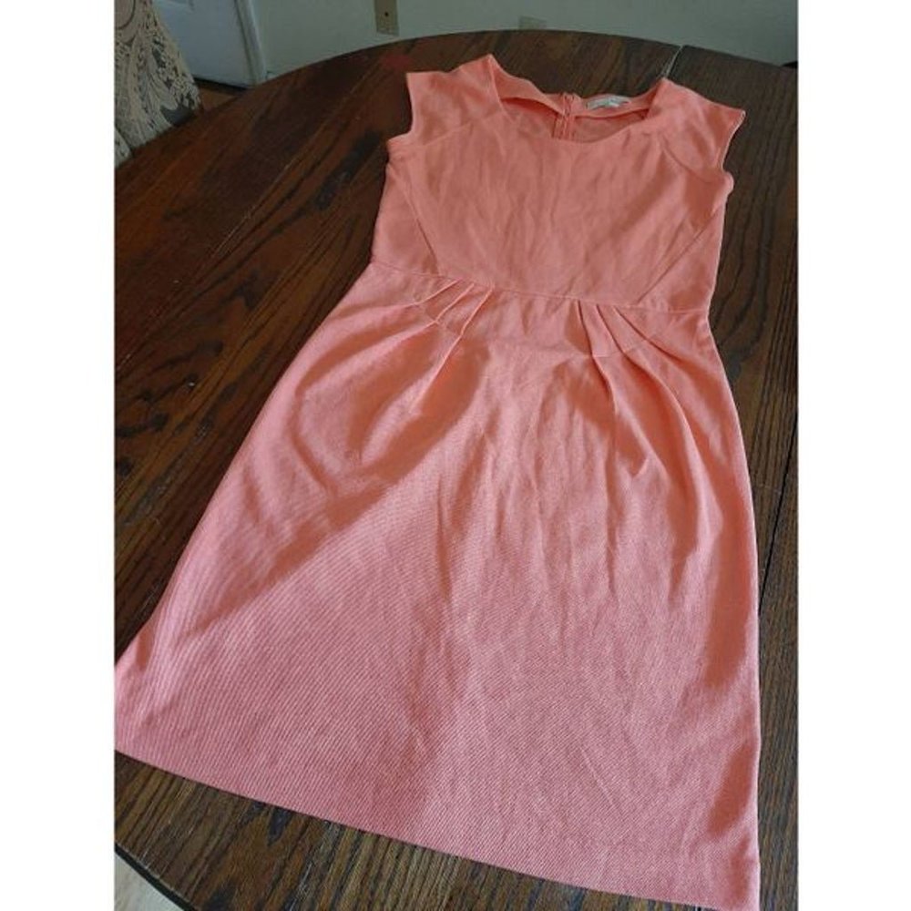 Size 6 Banana Republic Peach Short Sleeve Crew Neck Rear Zip Midi Dress